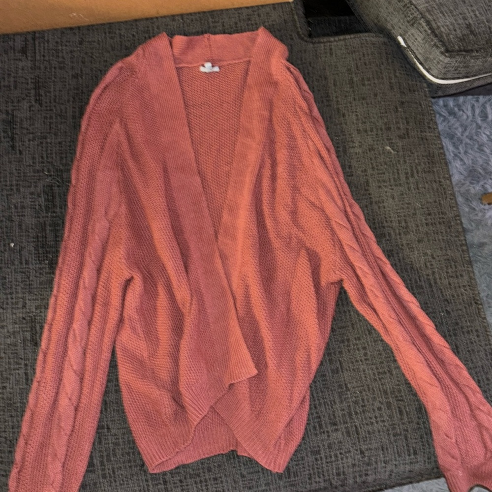 Pink/rose sweater Charlotte Russe - size S